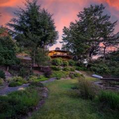 Octagon and Guest House