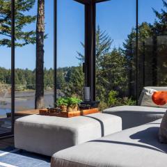 Crown Point Hideaway