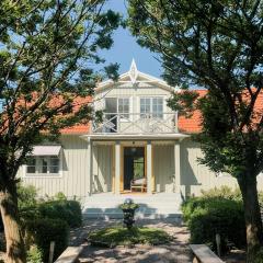Charming Artist's House In Söderåkra