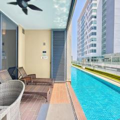 The Pines Poolside Suite