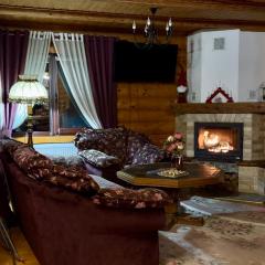 Cottage PolyaNitsa окремий котедж з каміном