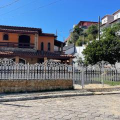 Casa em São Sebastião refúgio do pontal