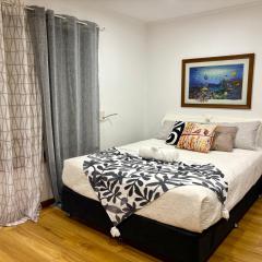 Guest suite in Elizabeth North