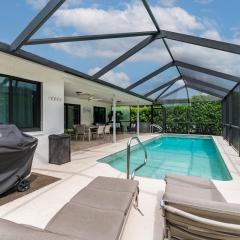 Short Walk to Maple Beach Access I 3/2 w/ Heated Pool