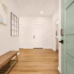 New Spacious Evergreen Home For Family Getaways