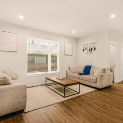 Unique Family Friendly Home In Downtown With Game Room