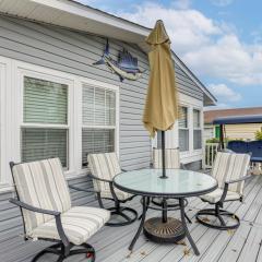 Walk to Beach! Surfside Beach Family Bungalow