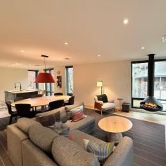 Ski-In Ski-Out Luxury Treehouse Spruce Peak 3BR with Bonus Room Retreat By Stowe Mountain Rentals