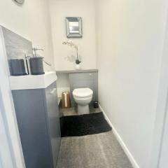 Lovely spacious 4 bedroom Home in Ashford