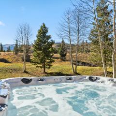 Breckenridge Stay Hot Tub Walk to Trails