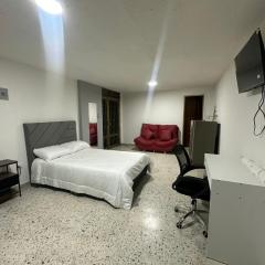 Apartaestudio loft frente al parque Santander