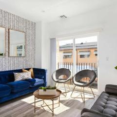 Luxury 4BR Getaway Minutes from DTLA Hotspots
