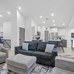 Peaceful Idaho Falls Stay Fire Table Sleeps 8