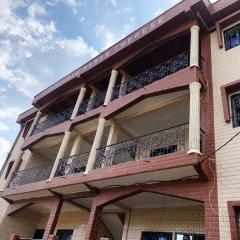 2 bedrooms, 1 living room in Chapelle Liboudi Yaounde