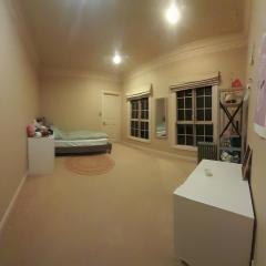 cliff top house guest rooms