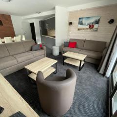 Appartement 3 pièces pour 10 pers, piscine, animaux admis - FR-1-860-17