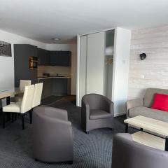 Studio cabine à Gourette avec piscine, 6 pers - FR-1-860-25