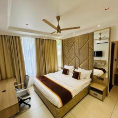 Munnar Peak Paradise