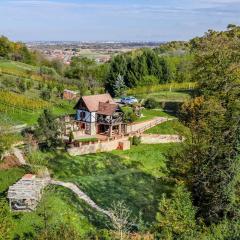 Nature Lodge With Sauna and Hot Tub - Happy Rentals