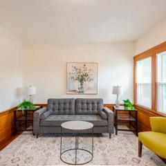 Cozy Craftman Cottage in Quiet Historic Vallejo Neighborhood