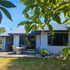 Fisherman's Friend - a spacious family beach home