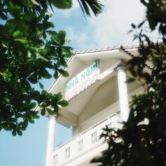 Nhà nghỉ Ánh Dương