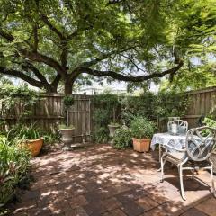 Charming 2 Bed Terrace in Prestigious Ascot