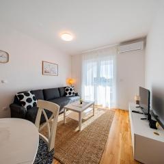 Flex SelfCheckIns 191 - Zagreb - 2 Bedrooms - Parking - Loggia
