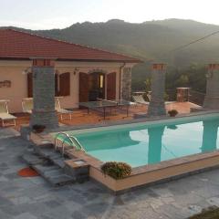 VILLA ARBEIO 8&6 Emma Villas