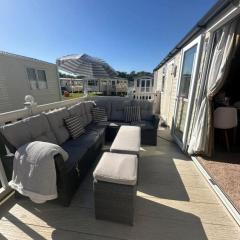 Lovely 8 Berth Caravan With Side Decking At Haven Cleethorpes Beach Ref 48033F