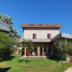 Confortable maison familiale à 5 minutes du lac