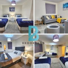 Two Bedroom Apartment by Brookland Stays Serviced Accommodation Short Lets Coventry with Free WiFi