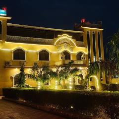 L S Haveli - A Heritage Lake View Haveli