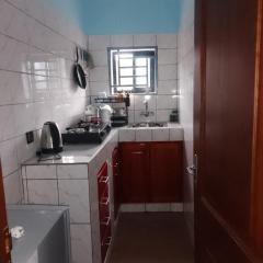 Studios modernes, TV - Yaoundé, Emana