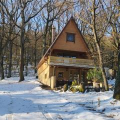 Őzike-Lak a Börzsönyben