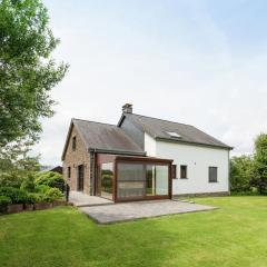 Magnificent Villa in Brisy with Sauna Roofed