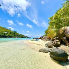 South Point Villas Cerf Island