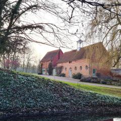 Belchamp Hall Hayloft and Stables