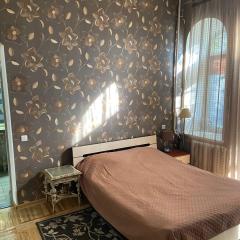 Апартаменти 1-кімнатні в центрі, метро Майдан Незалежності