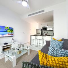 Cana Rock Penthouse Golf Views & Infinity Pool