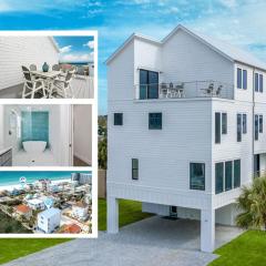 7BR Designer Home, Pool & Steps to Beach - Sundial