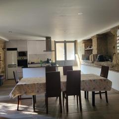 Family home with terrace and salamander