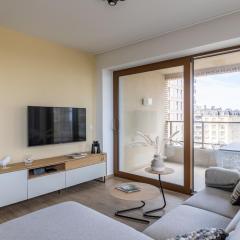 Luxury apartment with lateral sea view and 2 private bathrooms T9