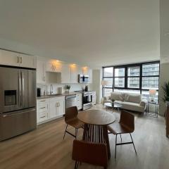Downtown waterfront 1 BR with 6 appliances and gym