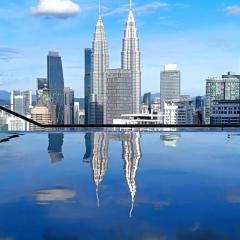 the luxe colony by cozy white