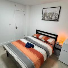 Modern Studio with Superfast Wi-Fi