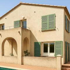 Cozy Home In Algajola With Kitchen