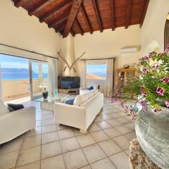 Luxury apartment Ginestra sea view with common swimming pool just 50 mt from the beach