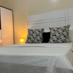 Chambre climatisée , wifi , serviettes, café ou thé offert