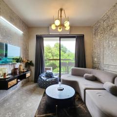 Serene 2BHK with Mangrove View - Pool, Balcony, Near Candolim Beach